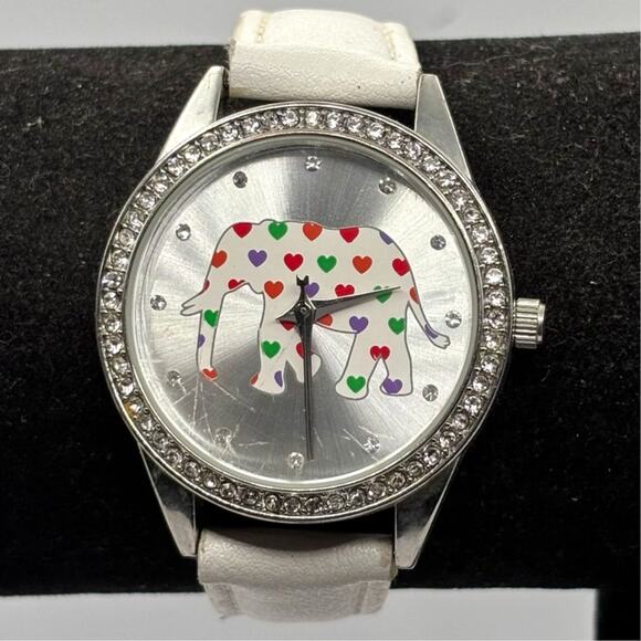 White Heart Elephant Watch - Picture 1 of 5
